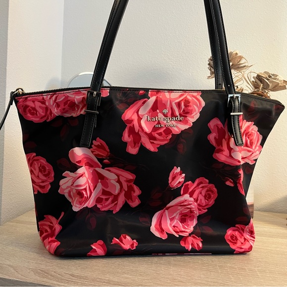 kate spade Handbags - Kate Spade Black and Pink Floral Tote